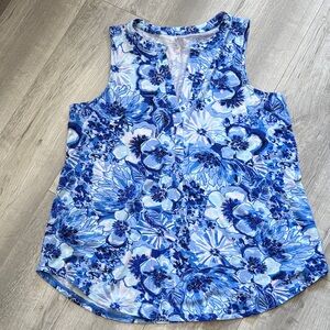 Lilly Pulitzer tank top size medium